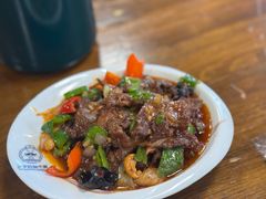 -歹歹的加个面过油肉拌面