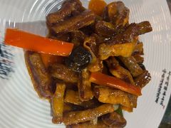 -磨沟沿老字号牛肉面·清真(金港城店)