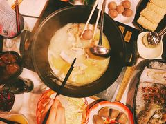 -鲜入围煮花胶鸡海鲜火锅