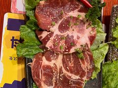 -喜牛烧肉酒场·黑金店(威高广场店)
