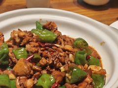 -泉畔人家·老济南经典鲁菜(大明湖店)