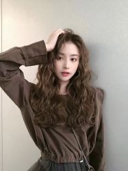 -BULB STUDIO 巴柏明星发型工作室