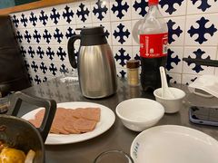 -胡须佬鸡煲四季火锅店(石厦西村直营店)