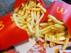 -麦当劳(展览路店)