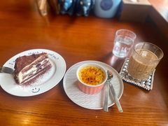 -Be Lived Cafe比例咖啡(摩天轮店)