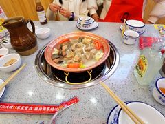 -阿婆情腊排骨火锅(金虹路店)