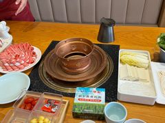 -额尔敦传统涮.冰煮羊火锅(乌兰察布体育场店)