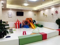 -卜鲁卜鲁亲子游泳中心(凤天中心店)
