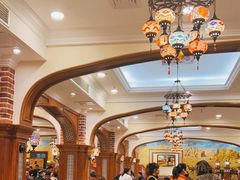 -清真·玛丽亚新疆菜主题餐厅(浙江中路店)