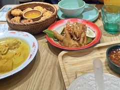 -迷你椰·泰式大排档(湖州衣裳街店)