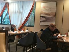 -有红鸡毛店·川菜(建设路店)