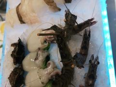 -红鼎豆捞·非遗鲍皇汤火锅(宝丰路店)