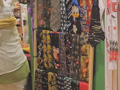 -Oolong乌龙茶古着店