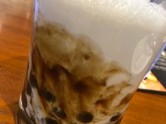 黑糖珍珠撞奶-芒果爆爆(东海缤纷店)