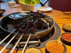 -梁山烤肉(李逵店)