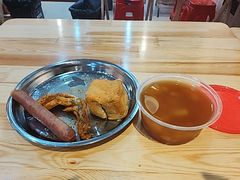 -柳州肥姨妈大骨螺蛳粉(东靖路店)