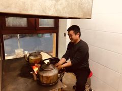 -尕胡才炕锅烤羊肉馆(八一路店)