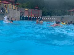 -汤山欢乐水世界