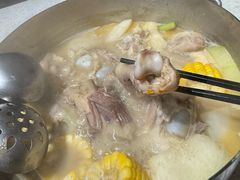 -肥仔文澳门猪骨煲(南京西路店)
