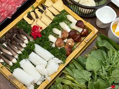 -慢丽江·云南野生菌土鸡锅(付家庄店)