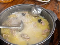 -侠成水上农庄(工业大道店)