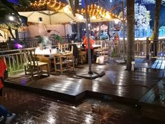 -二荆条·蜀鲜汇城市森林火锅