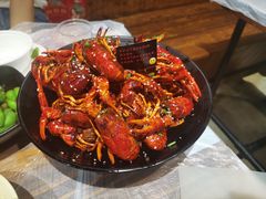 -巴厘龙虾·榜首油焖大虾(音乐学院·沿江酒馆店)
