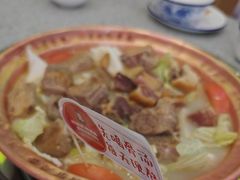 -阿婆情腊排骨火锅(金虹路店)