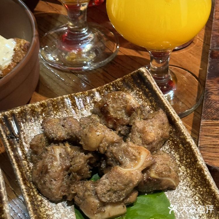 小情侣约会不知道去哪里,一定要来这家西餐厅