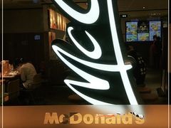 -麦当劳(顾村公园店)
