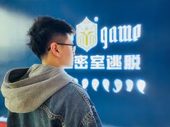 -BlueGame深蓝密室逃脱真人NPC(京投港·长阳店)