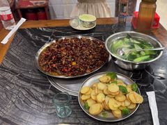 -江湖黑大兔(杨家坪店)
