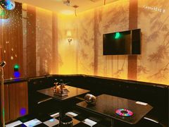 包房-星聚会KTV(合生汇黑金店)