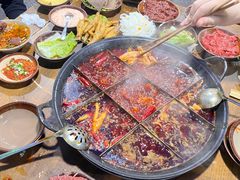 -正南齊北重庆老火锅(光华村直营店)