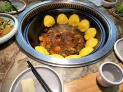 -锅老头海鲜铁锅炖
