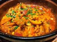 油焖凤爪王-鹤江桥·红油牛肉粉(SKP店)