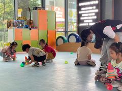 -乐翔轮滑(中庚漫游城店)