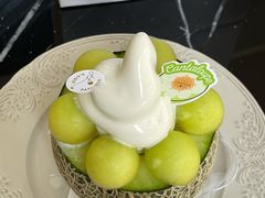 蜜瓜冰淇淋-朱迪小铺.半糖奶油蛋糕(海汇港店)