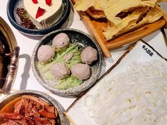-牛人日志·鲜牛肉骨汤火锅(万科里瑧店)