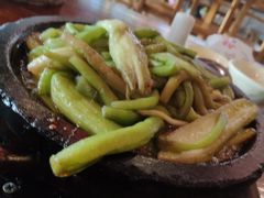 铁板鲜芋梗-农厨好味·温泉鹅·农家菜