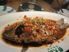 -费大厨辣椒炒肉(万家丽一店)