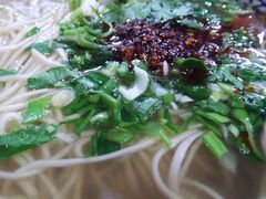 -陇上全荟兰州传统牛肉面(延吉路店)