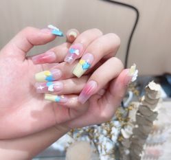 -莎拉美学·美甲美睫