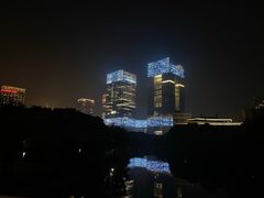 -陆家嘴金融服务广场