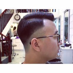 -SIX Hair Consultant