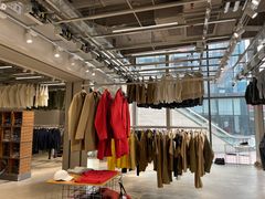 -迪桑特DESCENTE(北京三里屯BLANC店)