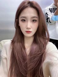 -Tloml salon