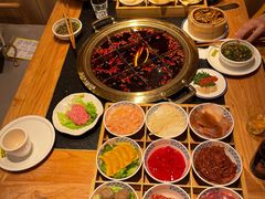 -周小明火锅(黑金冠社区店)