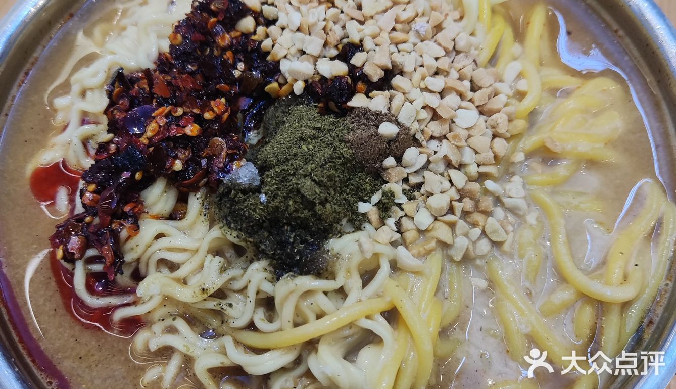 商场里的隐藏美食角落