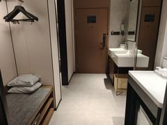 -珠海拱北富华里环宇城亚朵酒店